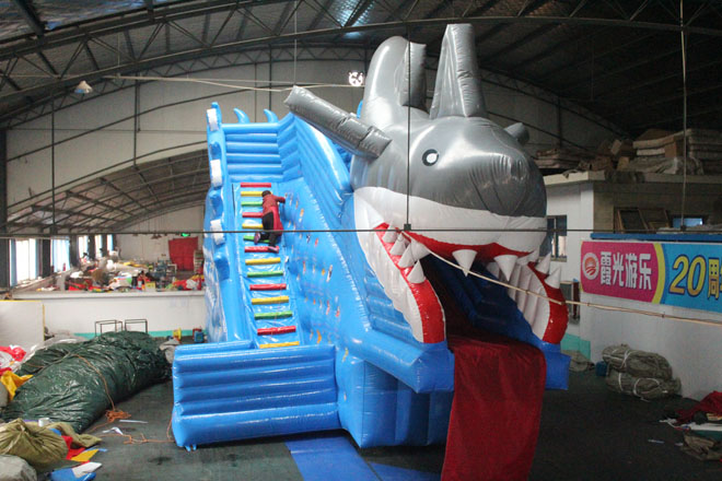 肃南大鲨鱼水滑梯制造